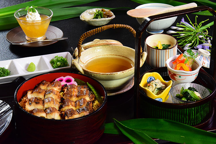 ご当地名物「穴子ひつまぶし膳」